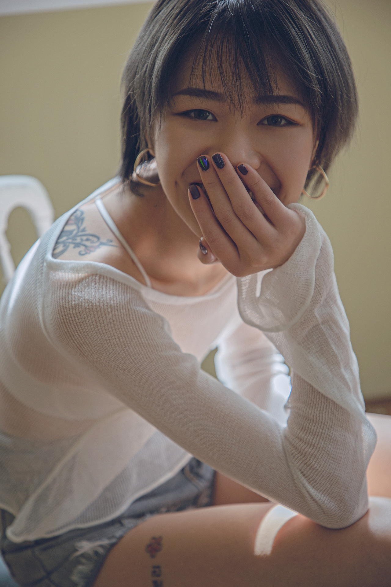 人像摄影｜情绪写真（图ZMTgzMTM0NTgw） - 人像摄影 - 站酷设计师吴老刀I摄影师原创素材 - 站酷ZCOOL