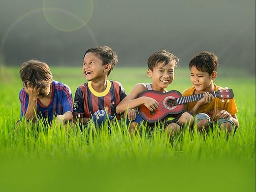 六月份一些节假日稿件（个人主页-ZNTMwNTM1OTY=） - 海报 - 站酷设计师地产视觉库原创素材 - 站酷ZCOOL