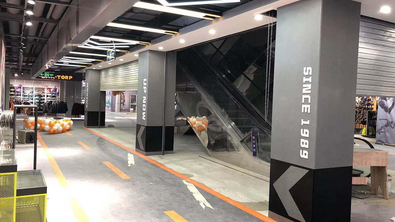 运动商场工装设计