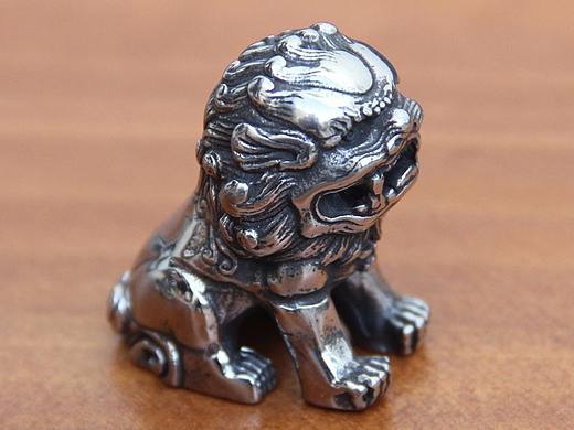 创意设计不锈钢桌面小摆件狮子男票创意中式国潮小礼物