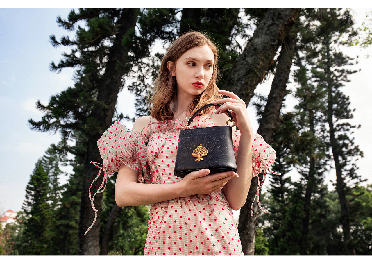 周梦怡女包设计——黑桃骑士系列（图ZMjE5MjUyODA4） - 其他服装 - 站酷设计师女包设计盛梦之原创素材 - 站酷ZCOOL