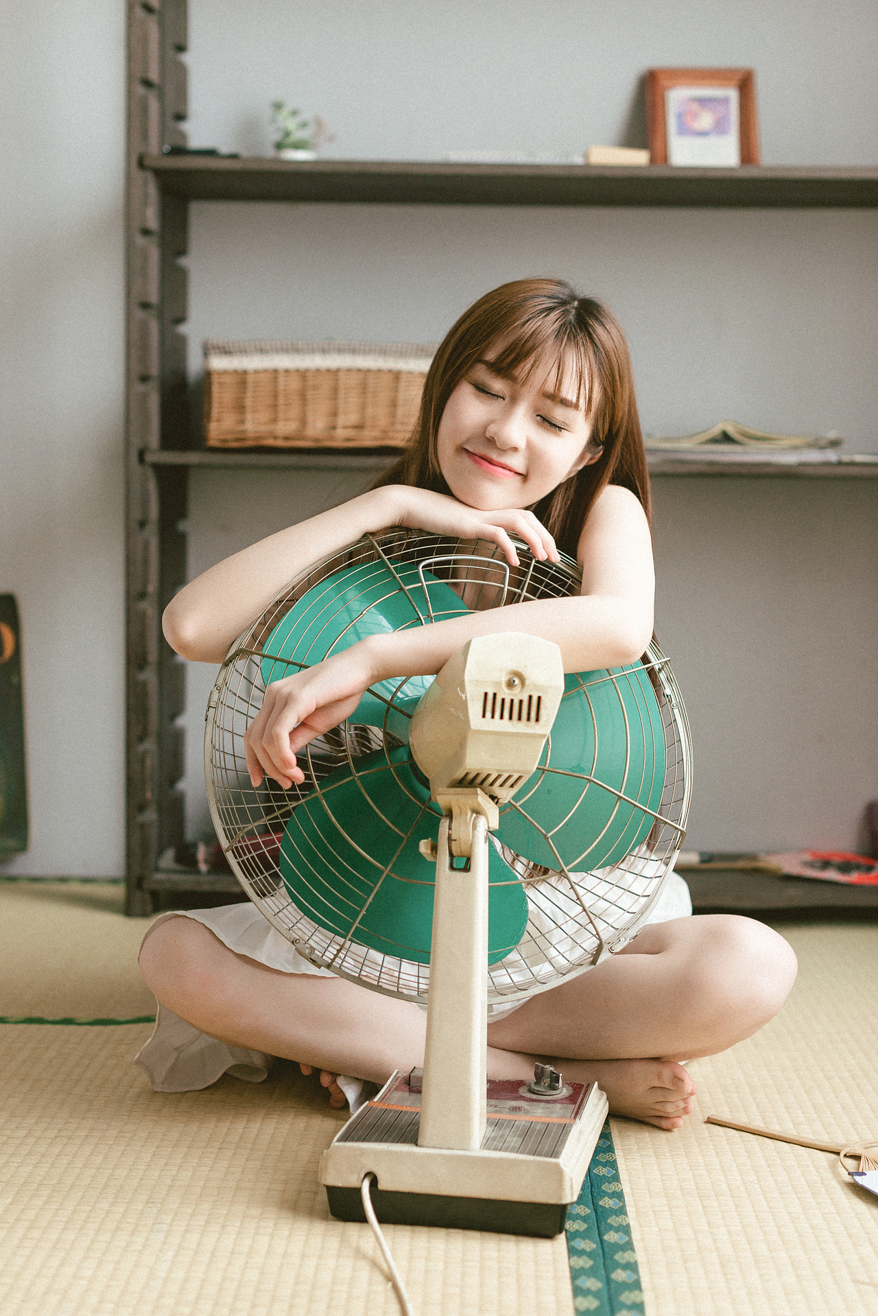 盛夏光年（图ZNTMyOTM0Mjg=） - 人像摄影 - 站酷设计师胡金豪学叔原创素材 - 站酷ZCOOL