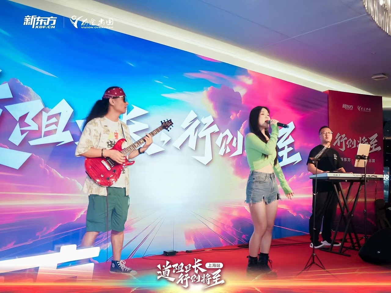 北京天津河北 京津冀哪里能找到调酒师表演服务？（图ZMzc4ODE0NjQw） - 人像摄影 - 站酷设计师北京调酒师外籍龙原创素材 - 站酷ZCOOL