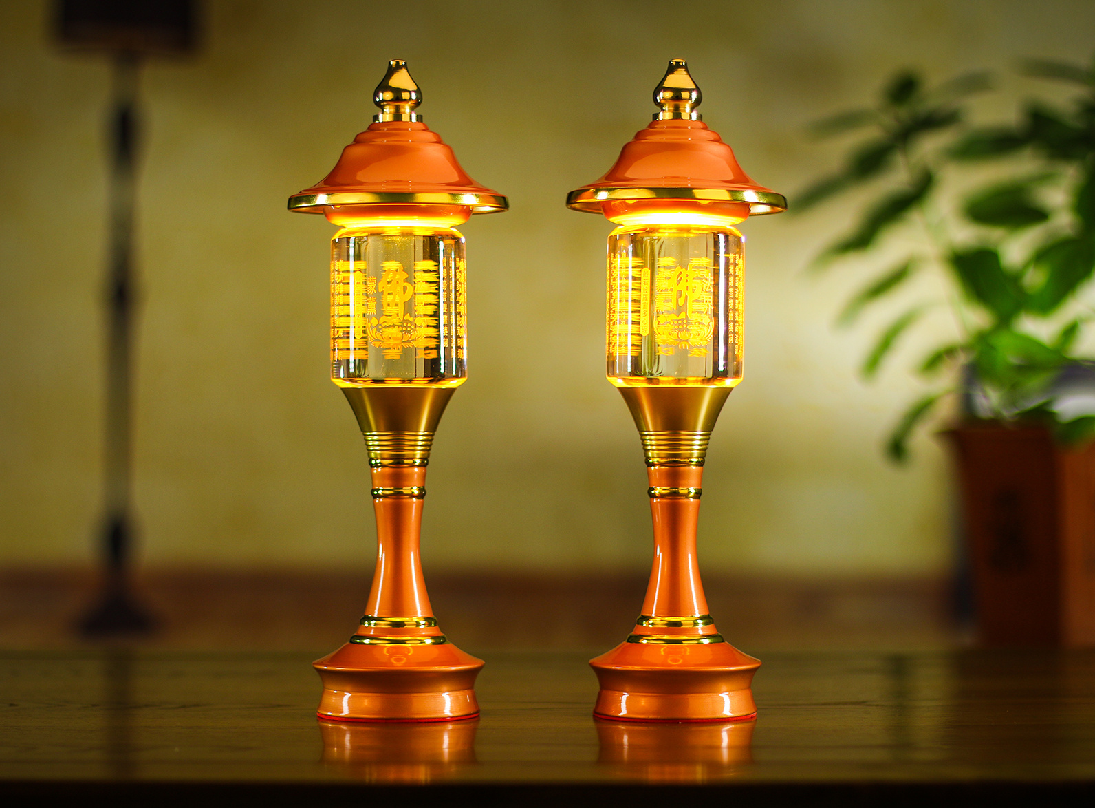 佛字供灯场景拍摄 供具单色背景摄影