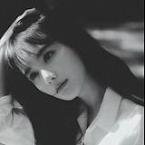 那个阳光的女孩儿的头像