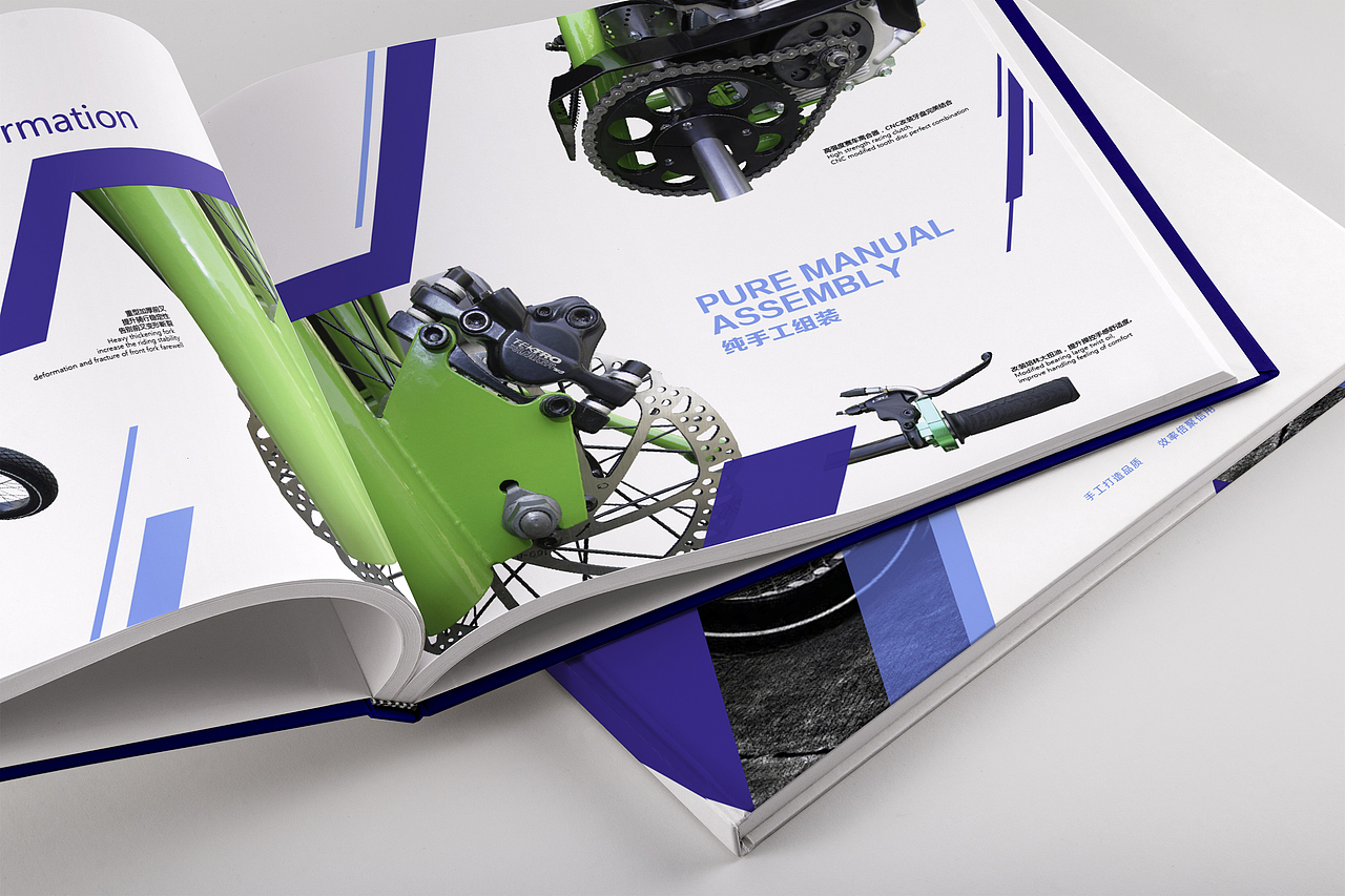 战熊漂移车画册设计（图ZNzY0OTU4NTY=） - 书籍/画册 - 站酷设计师十食包原创素材 - 站酷ZCOOL