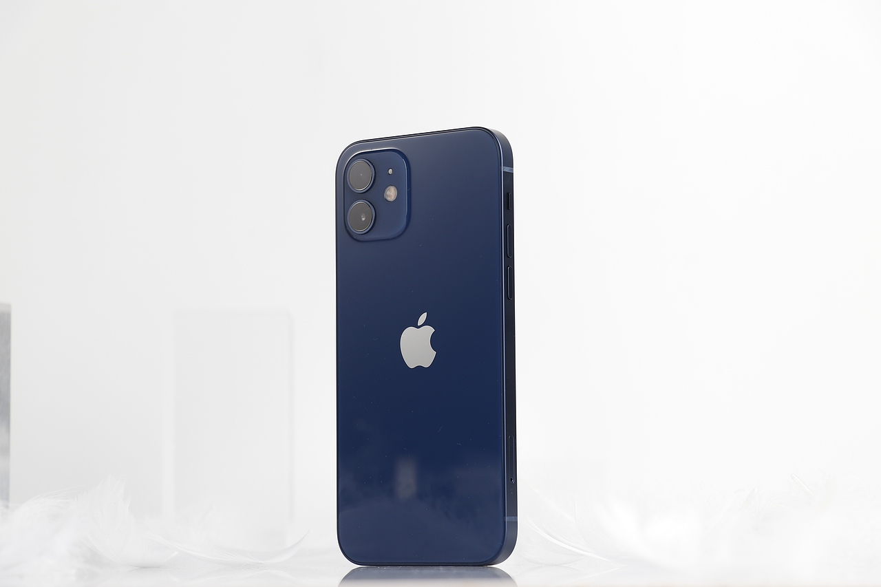 iPhone 12 / iPone12 Pro（图ZMjMwNzI5OTEy） - product - 站酷设计师小林同学721原创素材 - 站酷ZCOOL