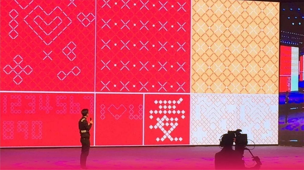 蜜雪冰城 冰淇淋茶饮品牌全案整合营销设计--开启下一代品牌