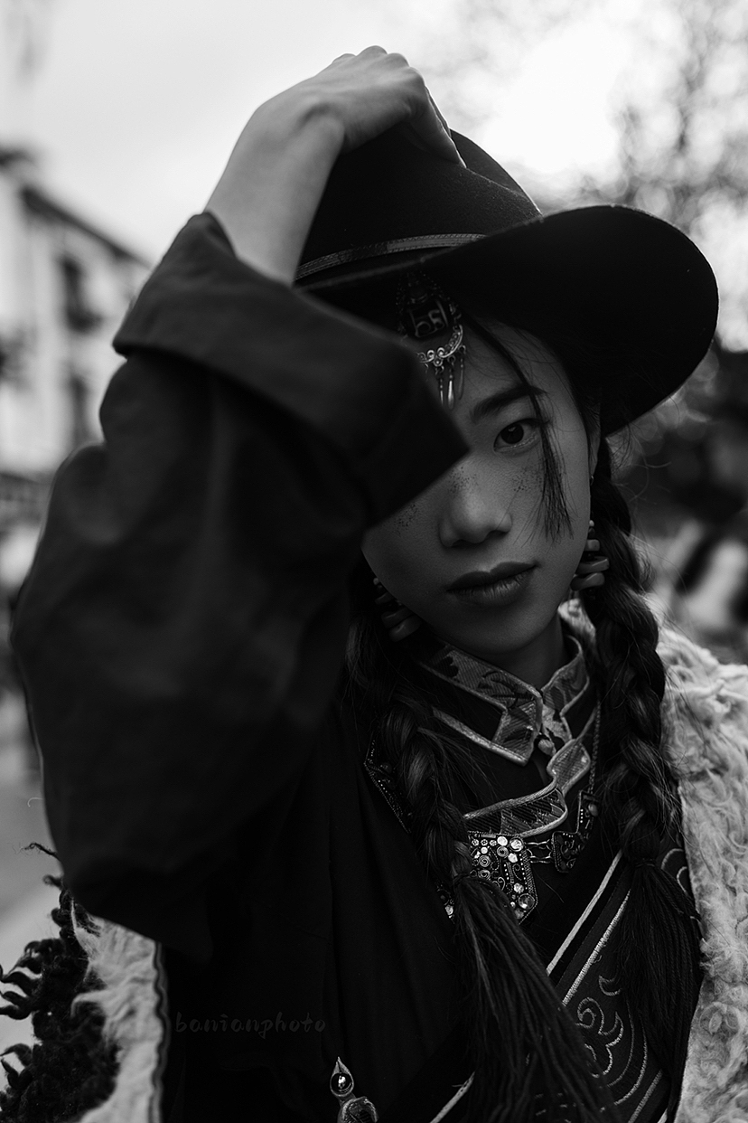 情侣藏服写真|原来也可以这么甜酷~