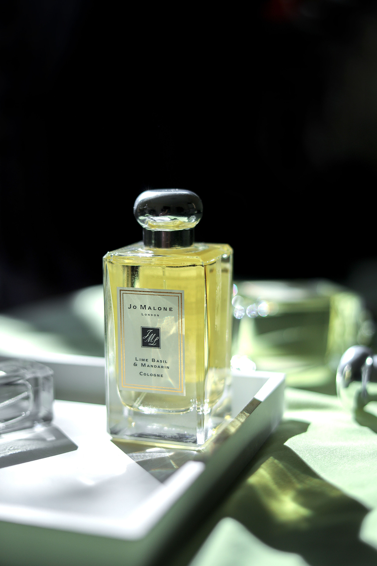 祖马龙香水拍摄