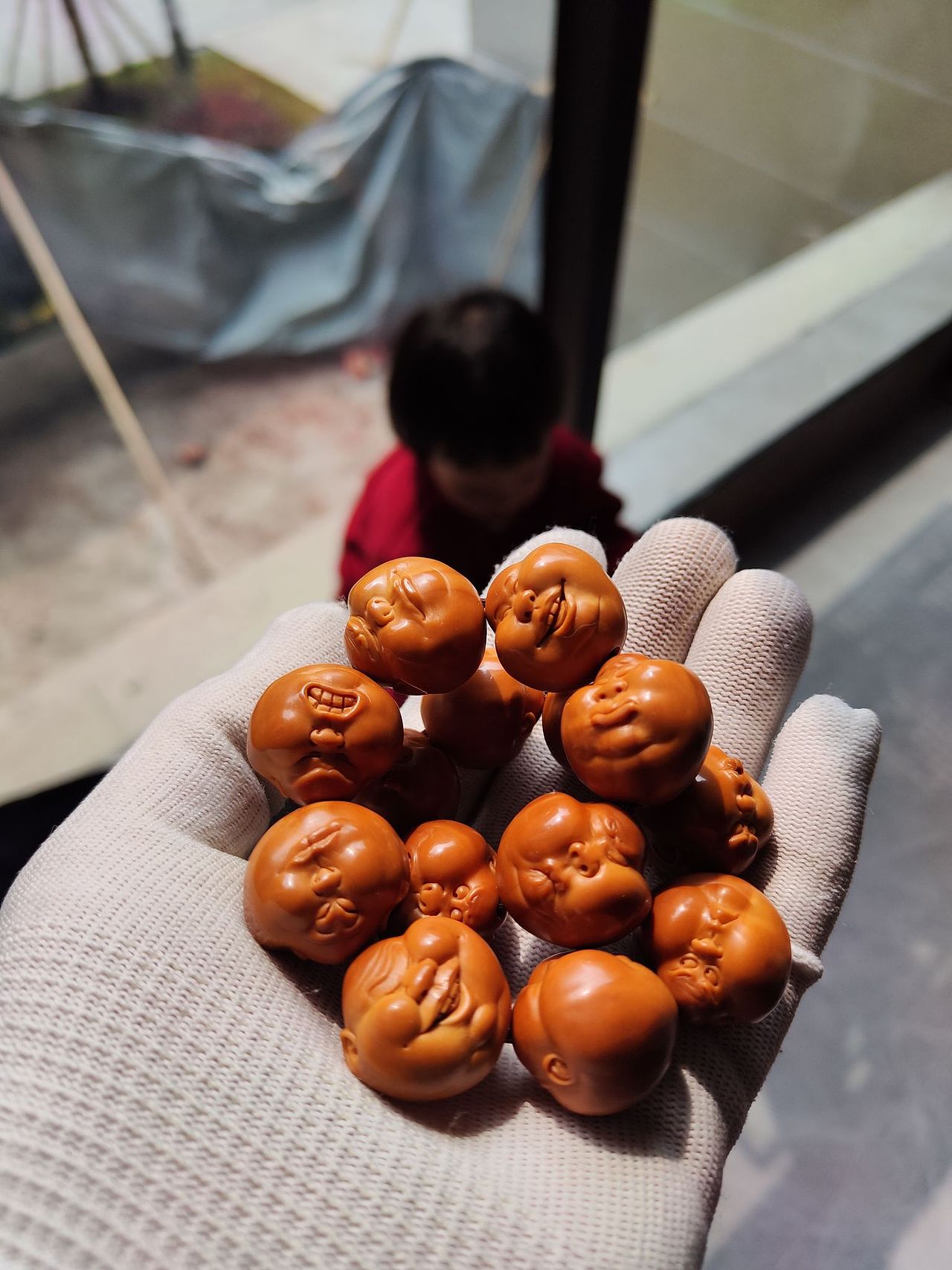 覃投艺核工作室希早核雕作品