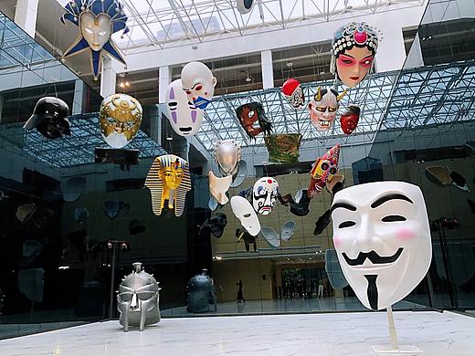 展示空间、娱乐空间的数字化升级——文化产业与观众联结的新纽带