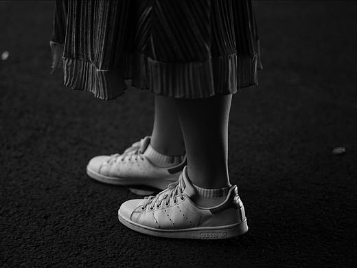 和我在成都的街頭走走（個(gè)人主頁(yè)-ZMjQzMjM4MzY=） - 人文/紀(jì)實(shí)攝影 - 站酷設(shè)計(jì)師球吉兒原創(chuàng)素材 - 站酷ZCOOL