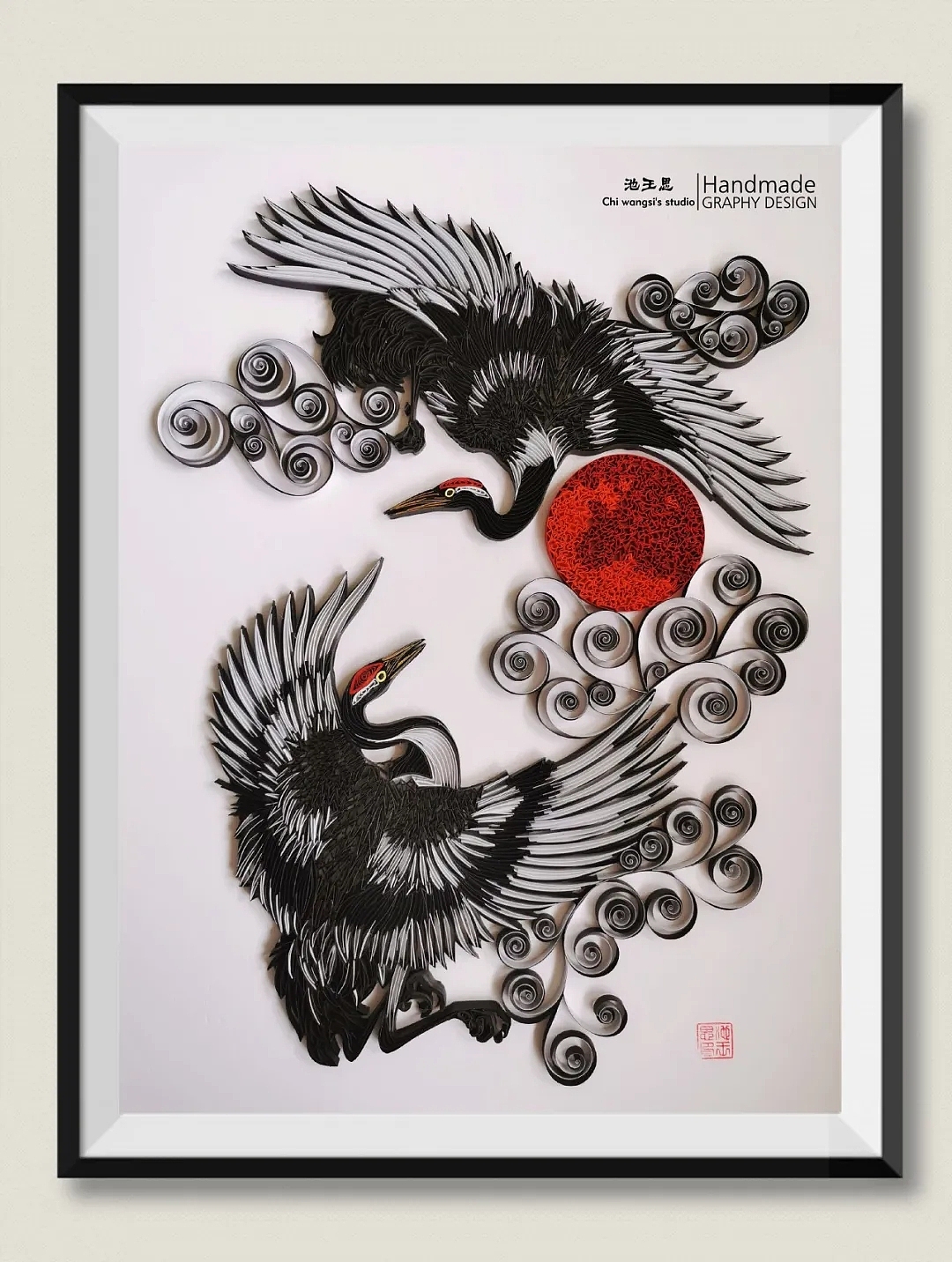 《鹤影归宗》，如果你仔细看我2020年的作品，会发现有一点很隐秘的心思，连我自己都没有发觉，却都在作品中全部表现出来。我也是做总结的时候，猛然发现。就好比这幅作品，隐匿的很明显，又很不明显。