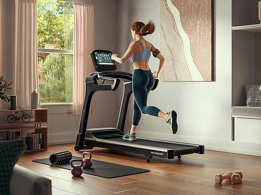 双马尾的姑娘和跑步机