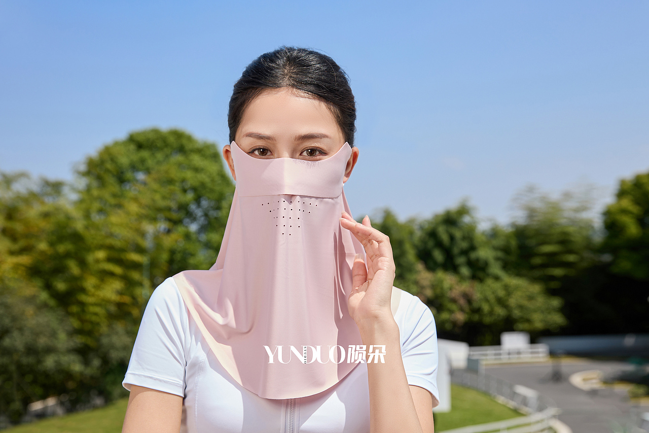 防嗮口罩 防晒冰袖 防晒衣 防晒帽 焦下风格防嗮（图ZMzU0NzkyMDg0） - 产品摄影 - 站酷设计师陨朵商拍刘大奇原创素材 - 站酷ZCOOL