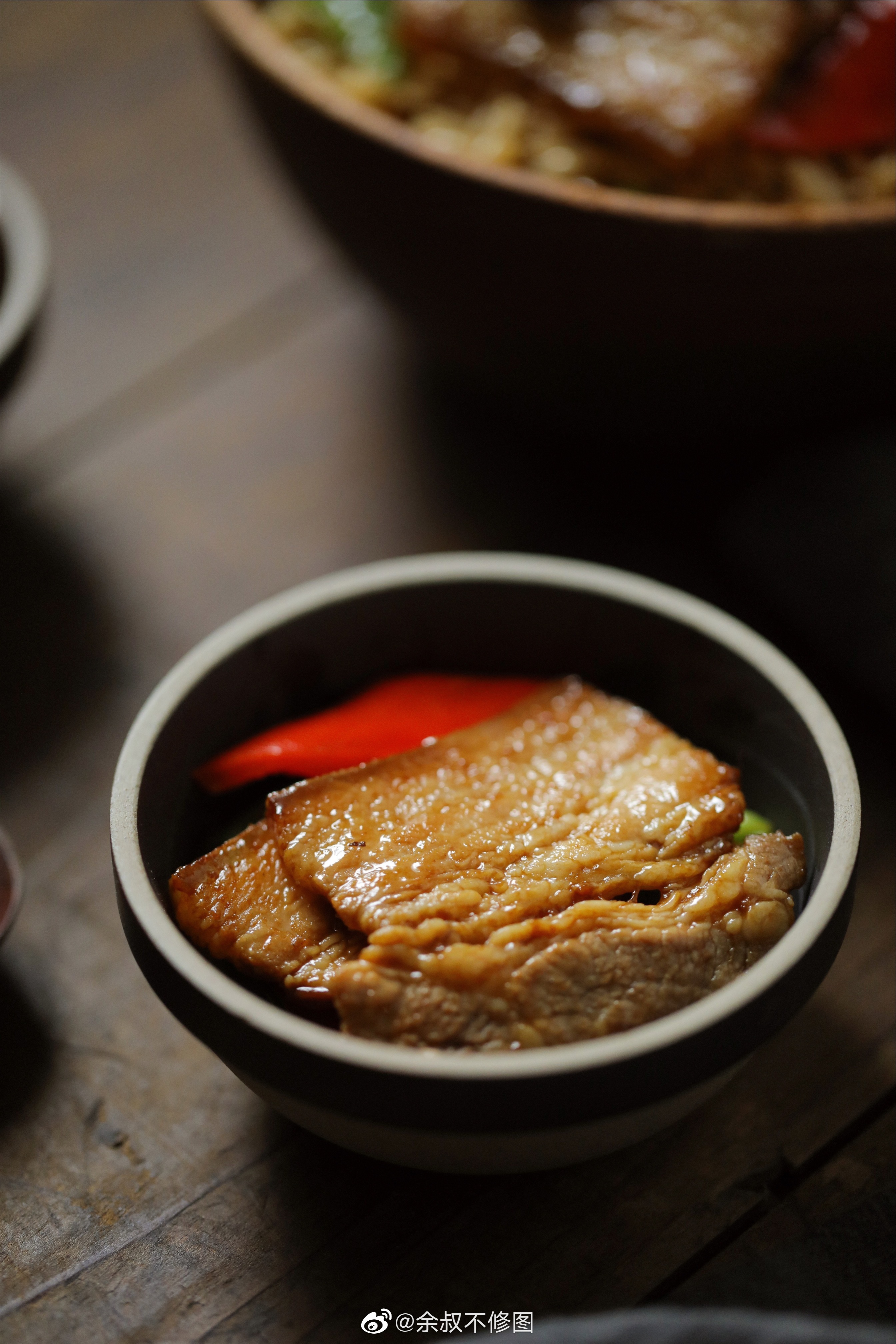 正宗川菜回锅肉做法，香而不腻，咸淡适中，来两碗米饭绝配。 - 知乎