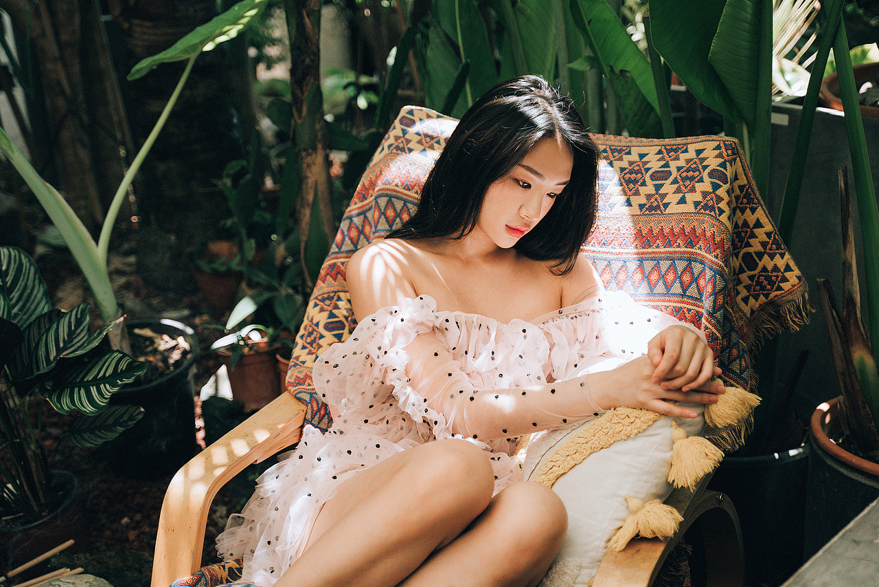 做个少女 心里藏诗