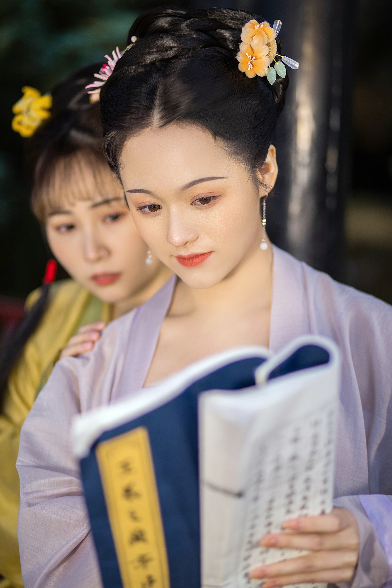 闺蜜（图ZMjc4NjIzNDY0） - 人像摄影 - 站酷设计师摄影师东凯原创素材 - 站酷ZCOOL