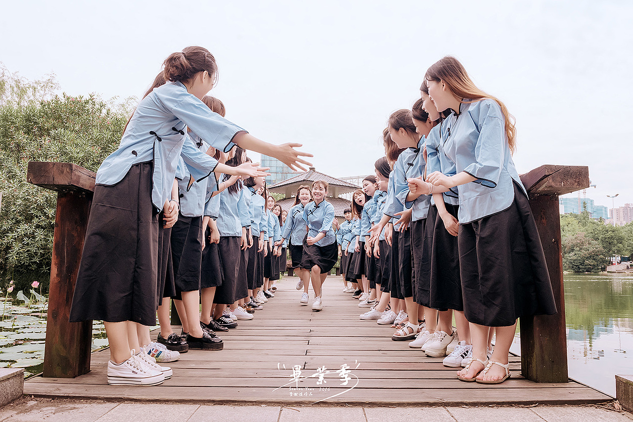 小幸运-毕业（图ZNTI5NTQ1NTY=） - 人像摄影 - 站酷设计师摄影李松波原创素材 - 站酷ZCOOL