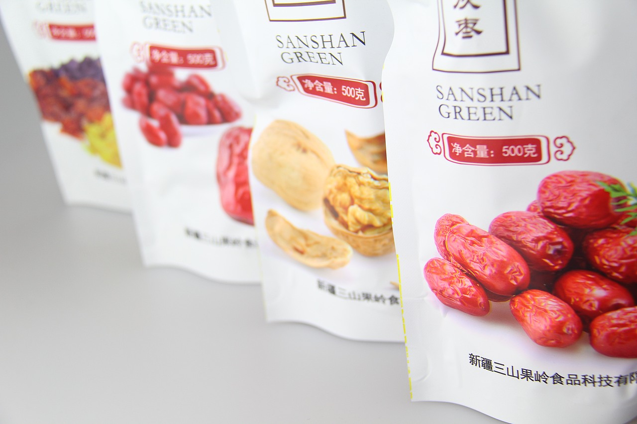 鸟语花香系列的红枣核桃包装设计（图ZMTQ1NTEyNjY0） - 包装 - 站酷设计师林觞原创素材 - 站酷ZCOOL