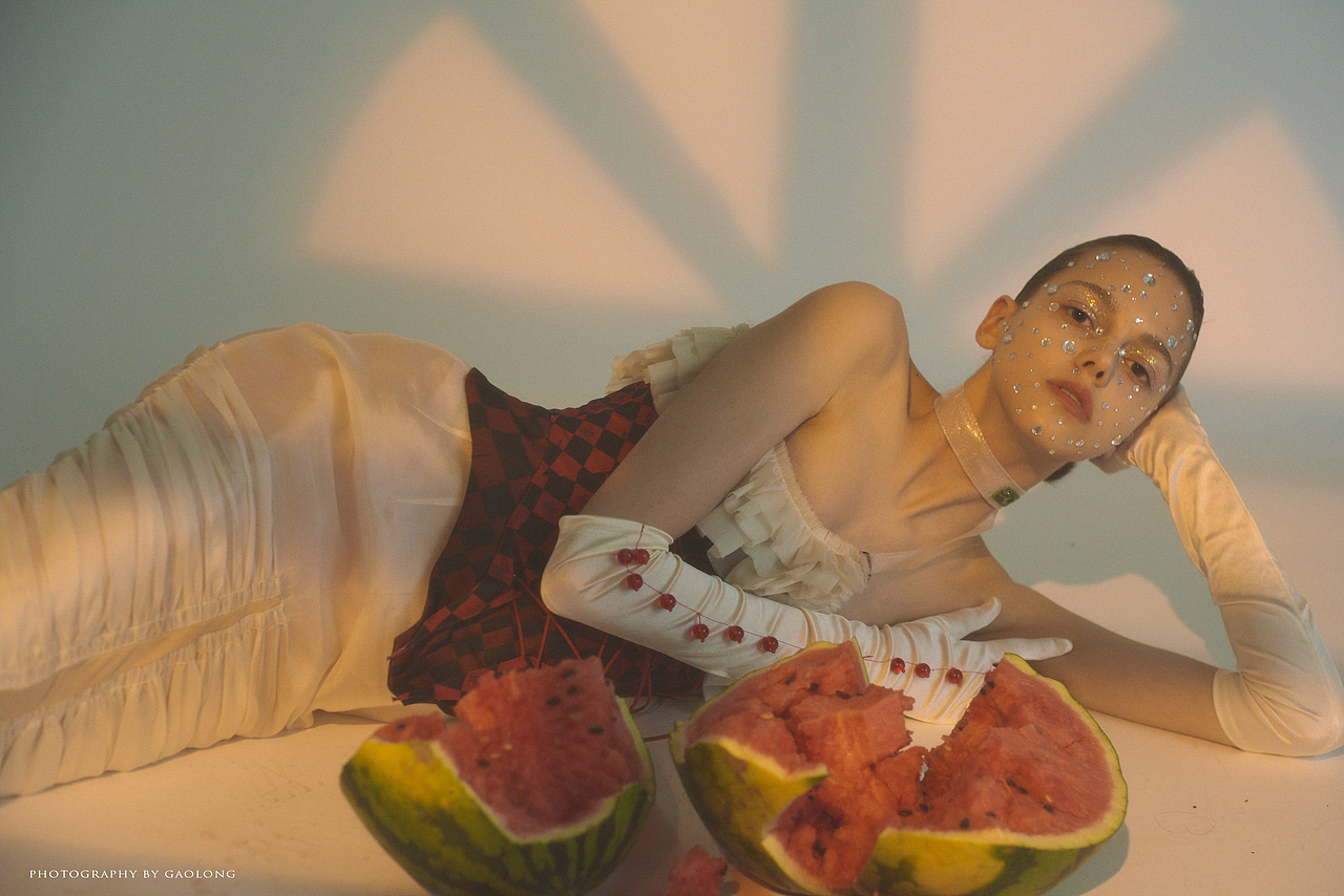 服装设计师作品集拍摄（图ZMTY1ODA2NzY0） - 人像摄影 - 站酷设计师高龍原创素材 - 站酷ZCOOL