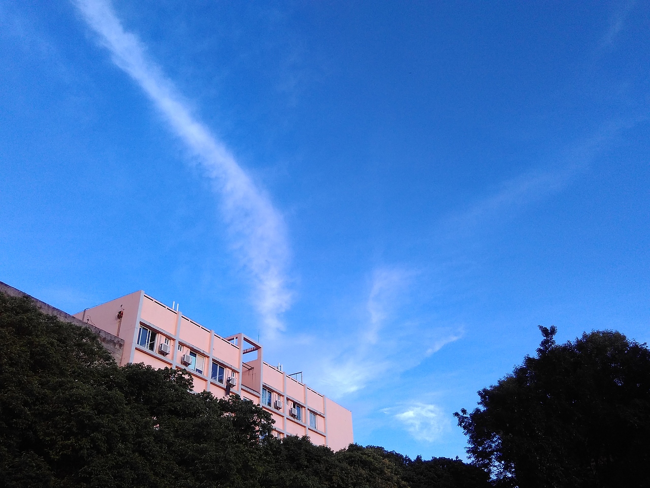 【手机摄影 】[渣渣红米的升级之路]桂林人在桂林读大学-2015.06 |原创（图ZMzU1MjA5MDA=） - 风光摄影 - 站酷设计师Alecc_原创素材 - 站酷ZCOOL