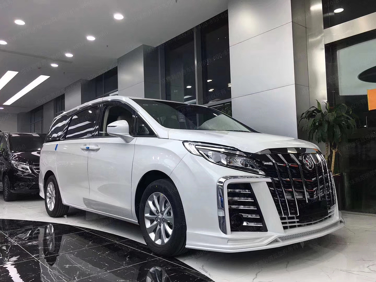 别克gl8升级改装埃尔法款大包围中网前杠后杠