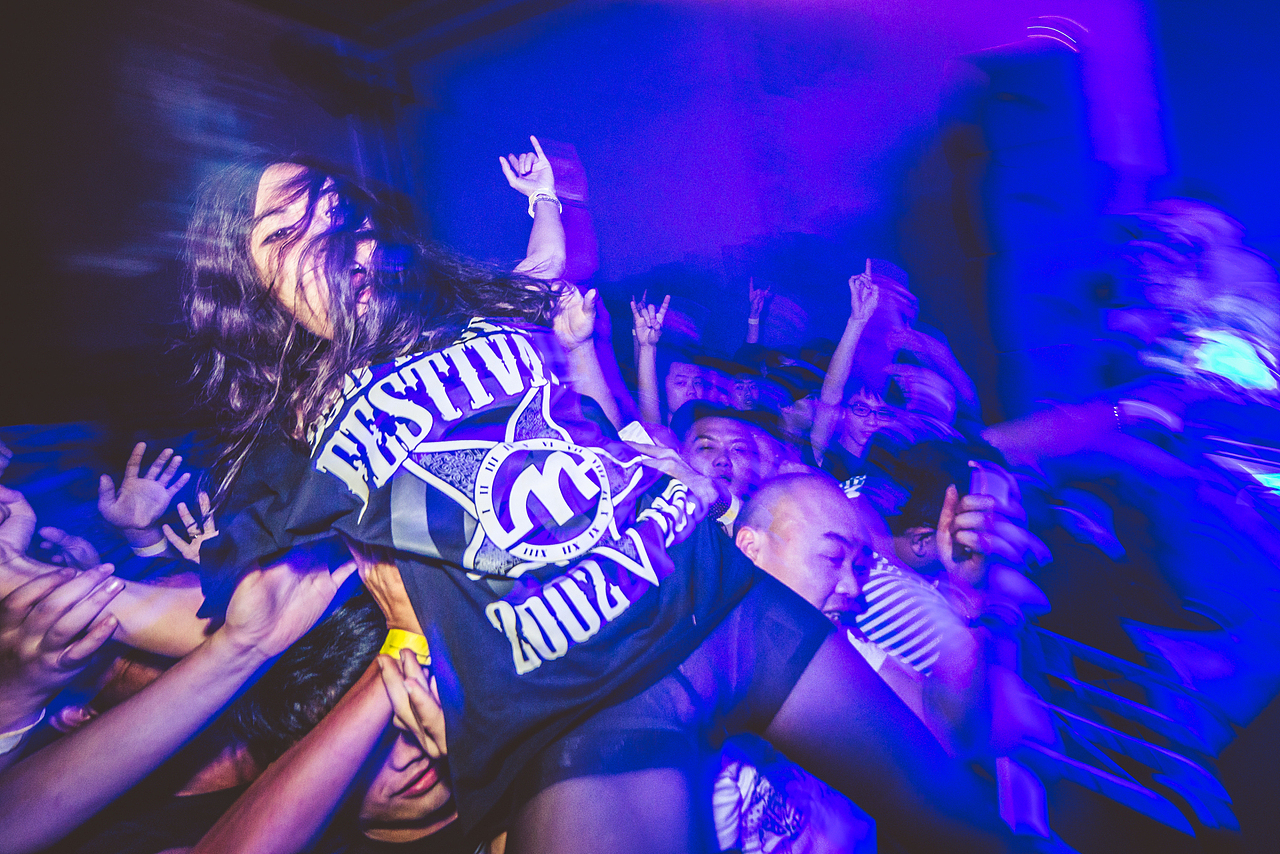 330金属音乐节广州站（图ZMjE4MTQ0NDQ=） - 人像摄影 - 站酷设计师凹凸蜀黍原创素材 - 站酷ZCOOL