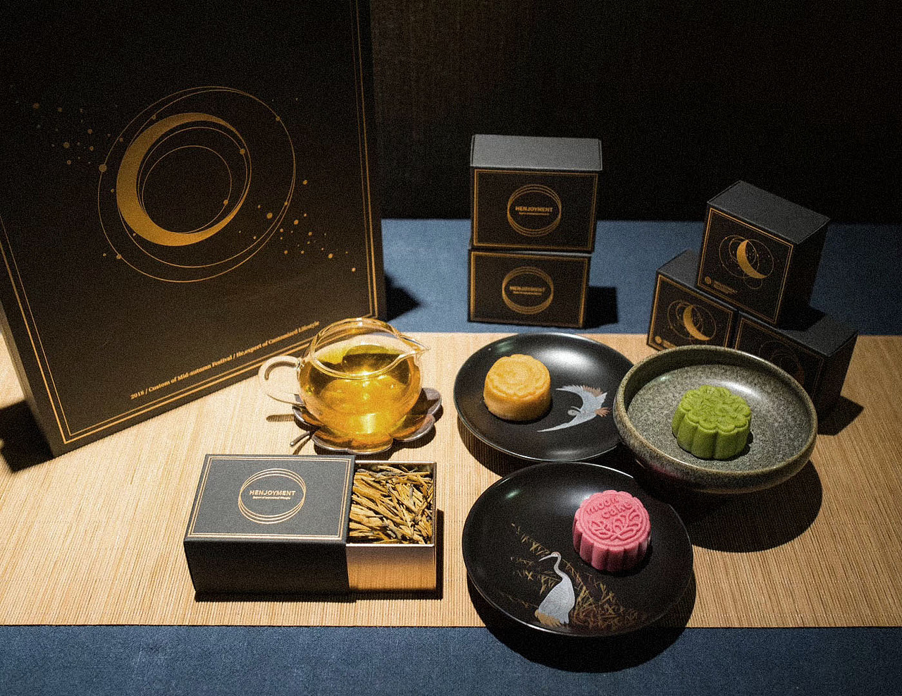 HENJOYMENT-中秋月饼设计（图ZMTI4MjAzMDgw） - 包装 - 站酷设计师DotNiners原创素材 - 站酷ZCOOL