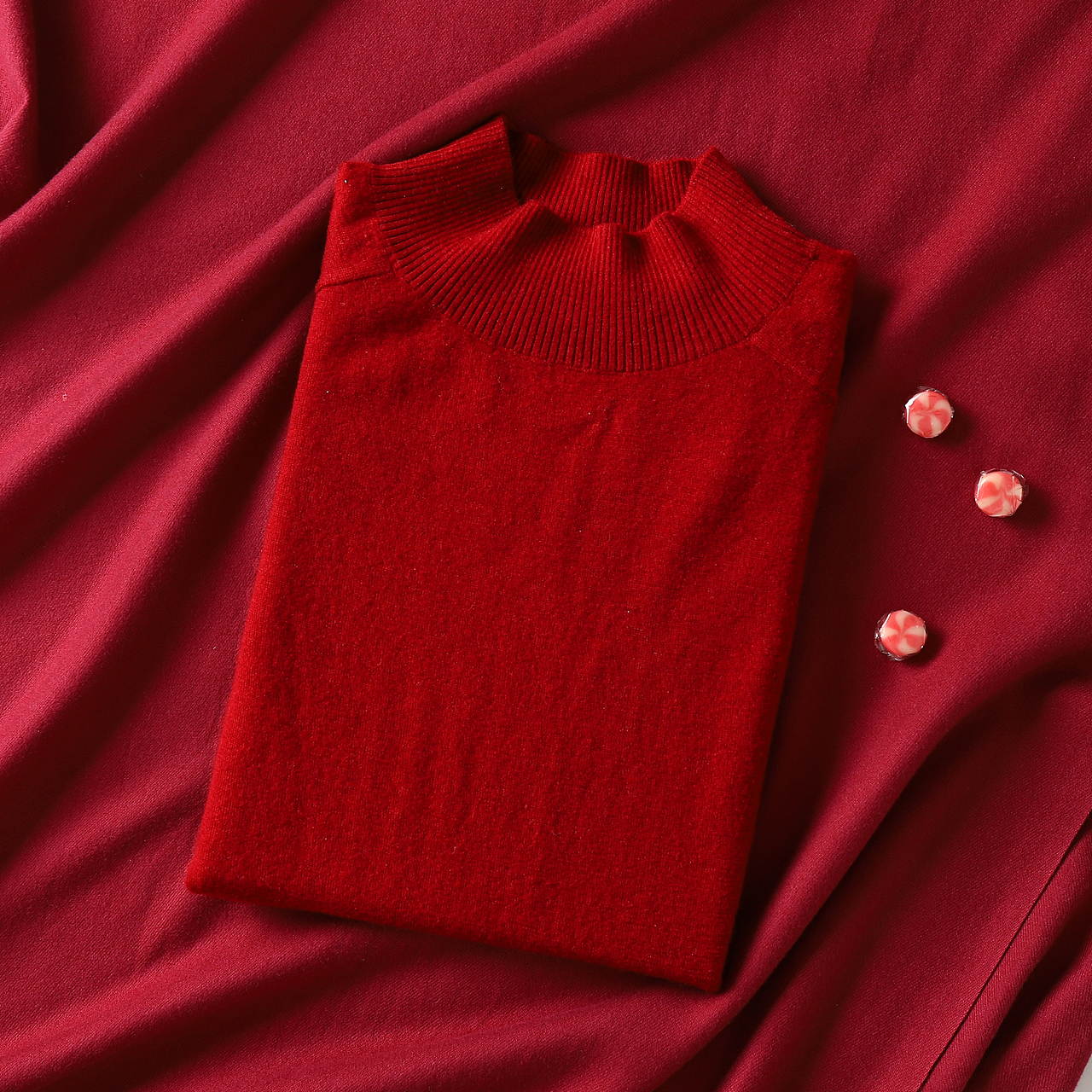 平铺女装静物（图ZMjIwODM3OTcy） - 产品摄影 - 站酷设计师DONG东川原创素材 - 站酷ZCOOL