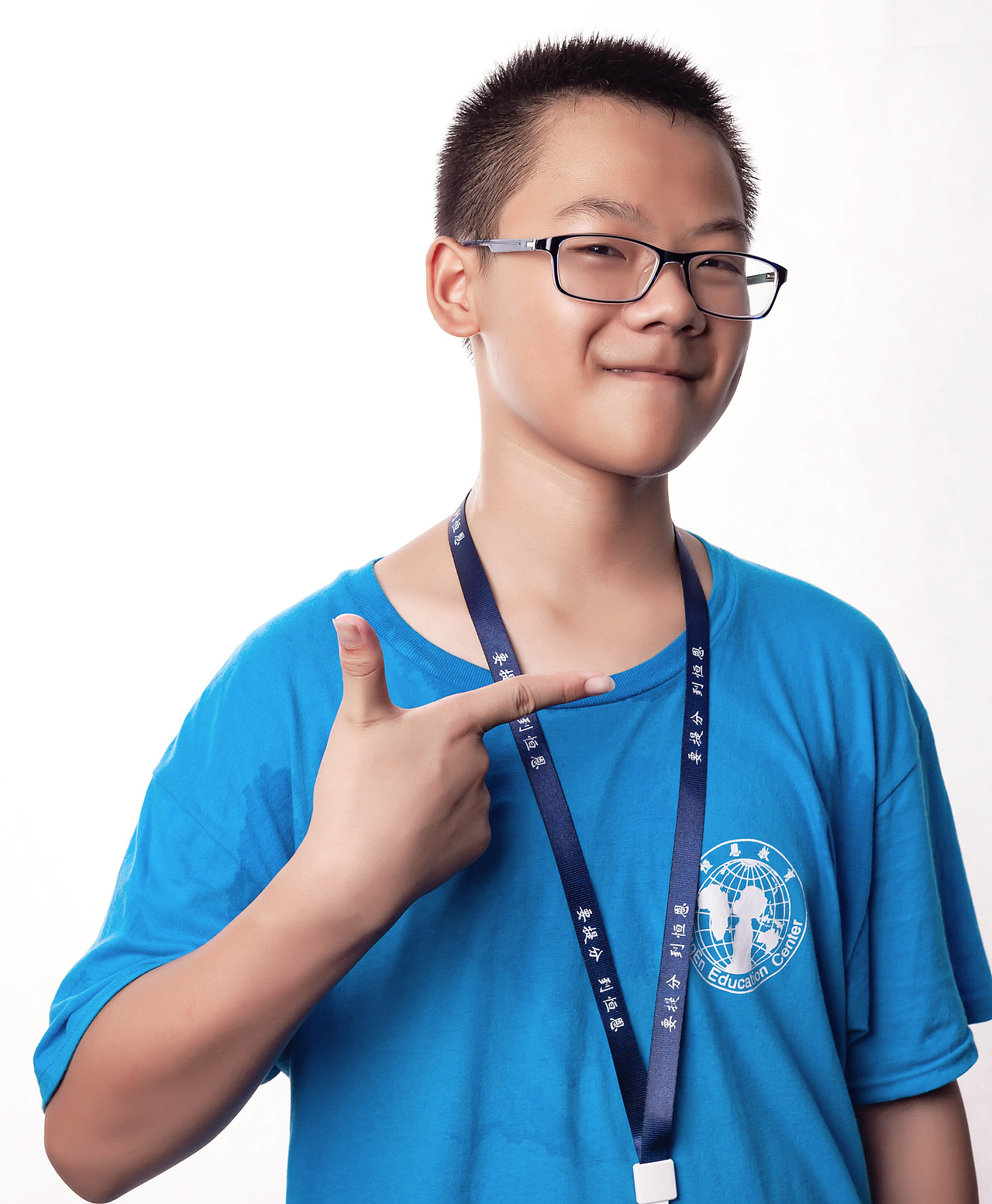 夏令营青少年形象照摄影