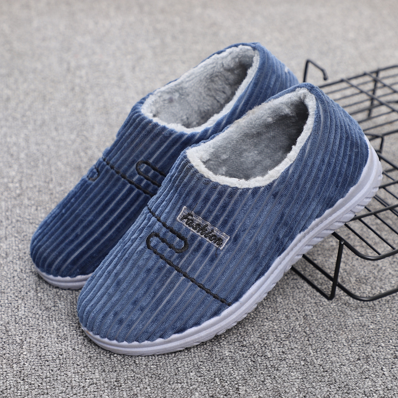 静物保暖鞋拍摄（图ZMjc0NzI0MDky） - 产品摄影 - 站酷设计师奥莱希设计原创素材 - 站酷ZCOOL