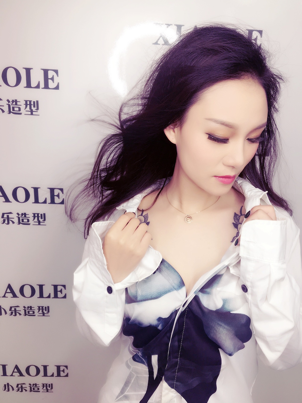 潍坊想去影楼做化妆师学化妆需要多久学费多少