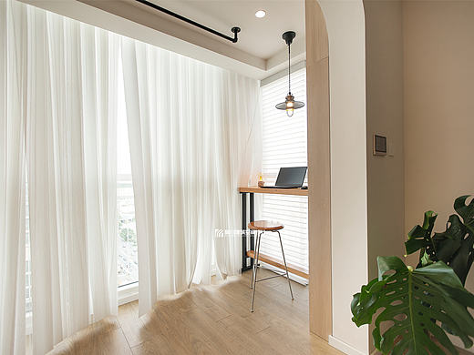 80㎡复古北欧风，大胆撞色，杂而有序，仿佛置身小酒吧