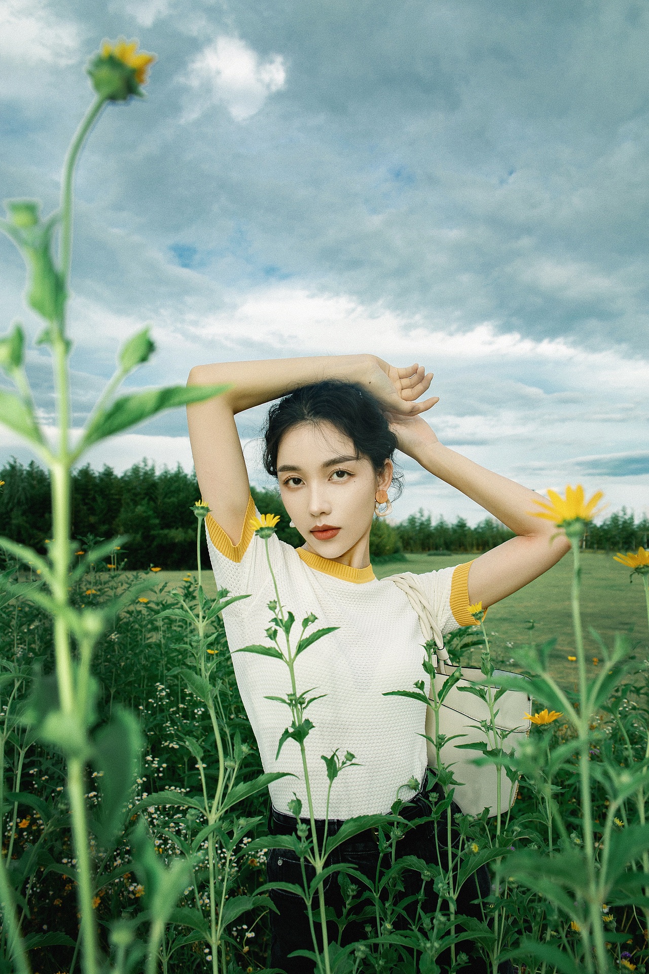 人像写真[z大笑]（图ZMzA1OTk5MzYw） - 人像摄影 - 站酷设计师陈大志C原创素材 - 站酷ZCOOL