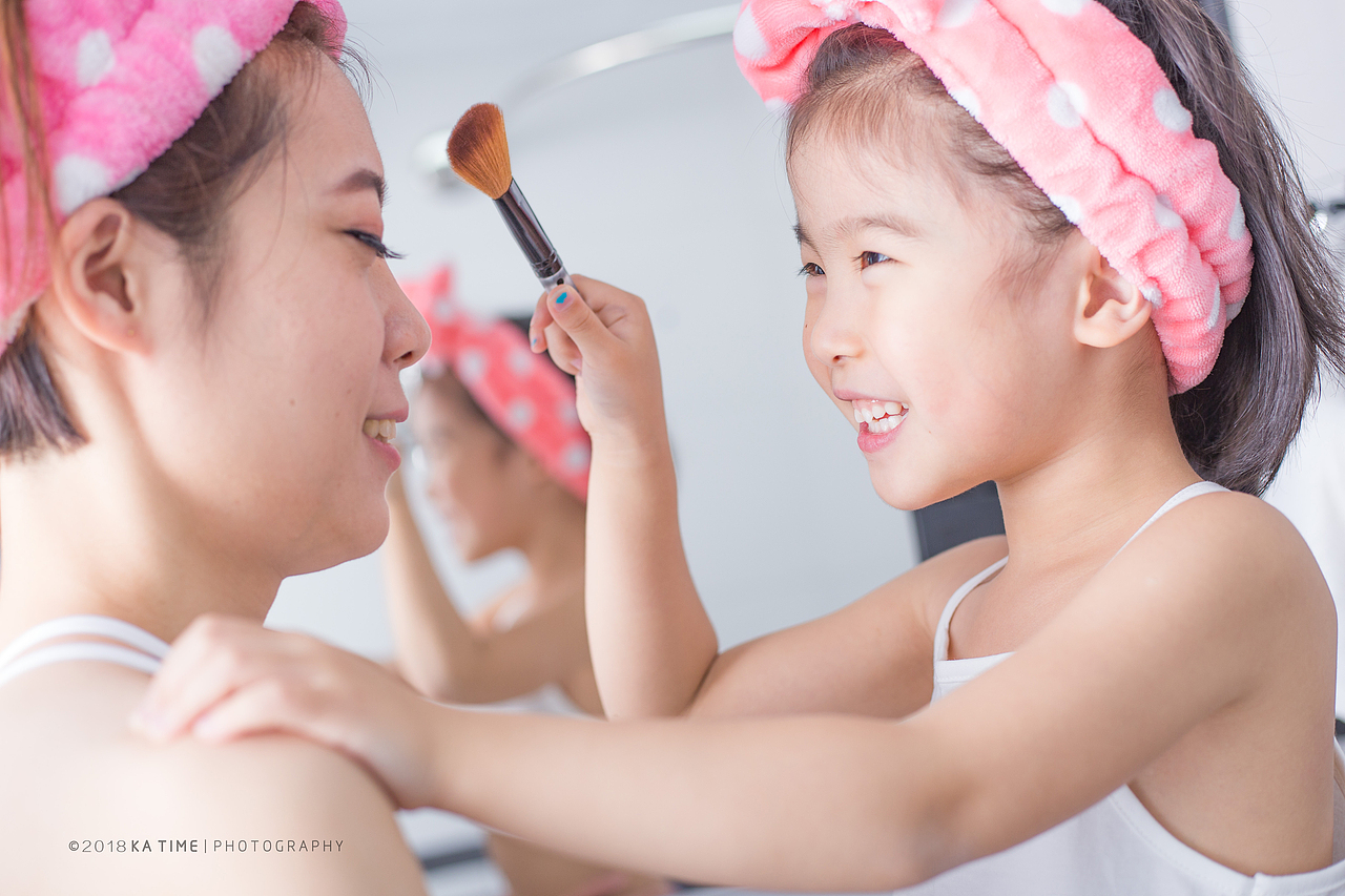 亲子照—妈妈的小棉袄（图ZMTAzNDM1MDI4） - 人像摄影 - 站酷设计师swatzs926原创素材 - 站酷ZCOOL