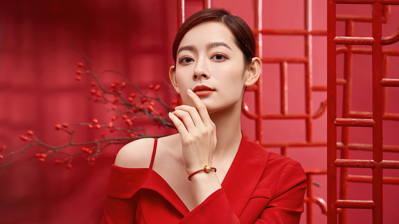 黄金珠宝吊坠母女童套系产品,黄金童锁亲子产品拍摄