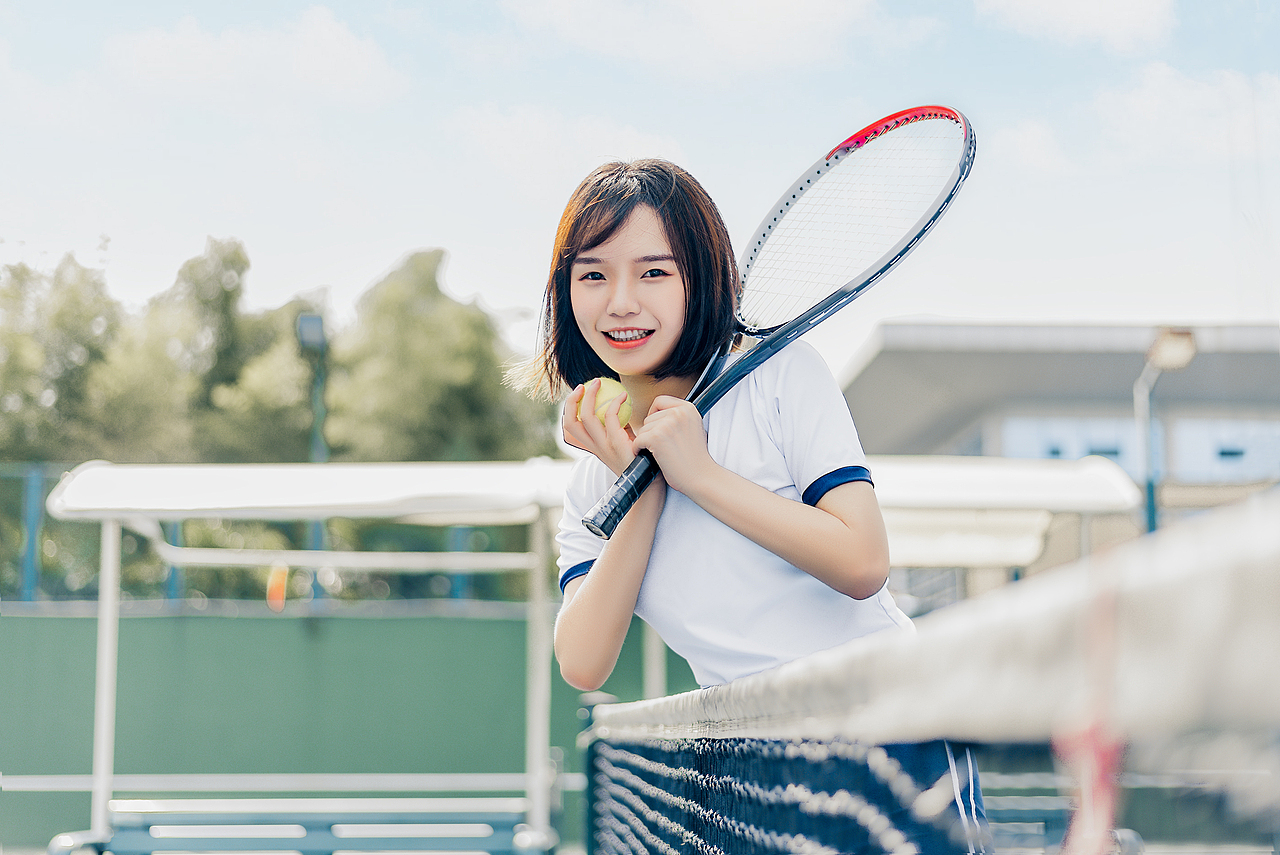 网球少女