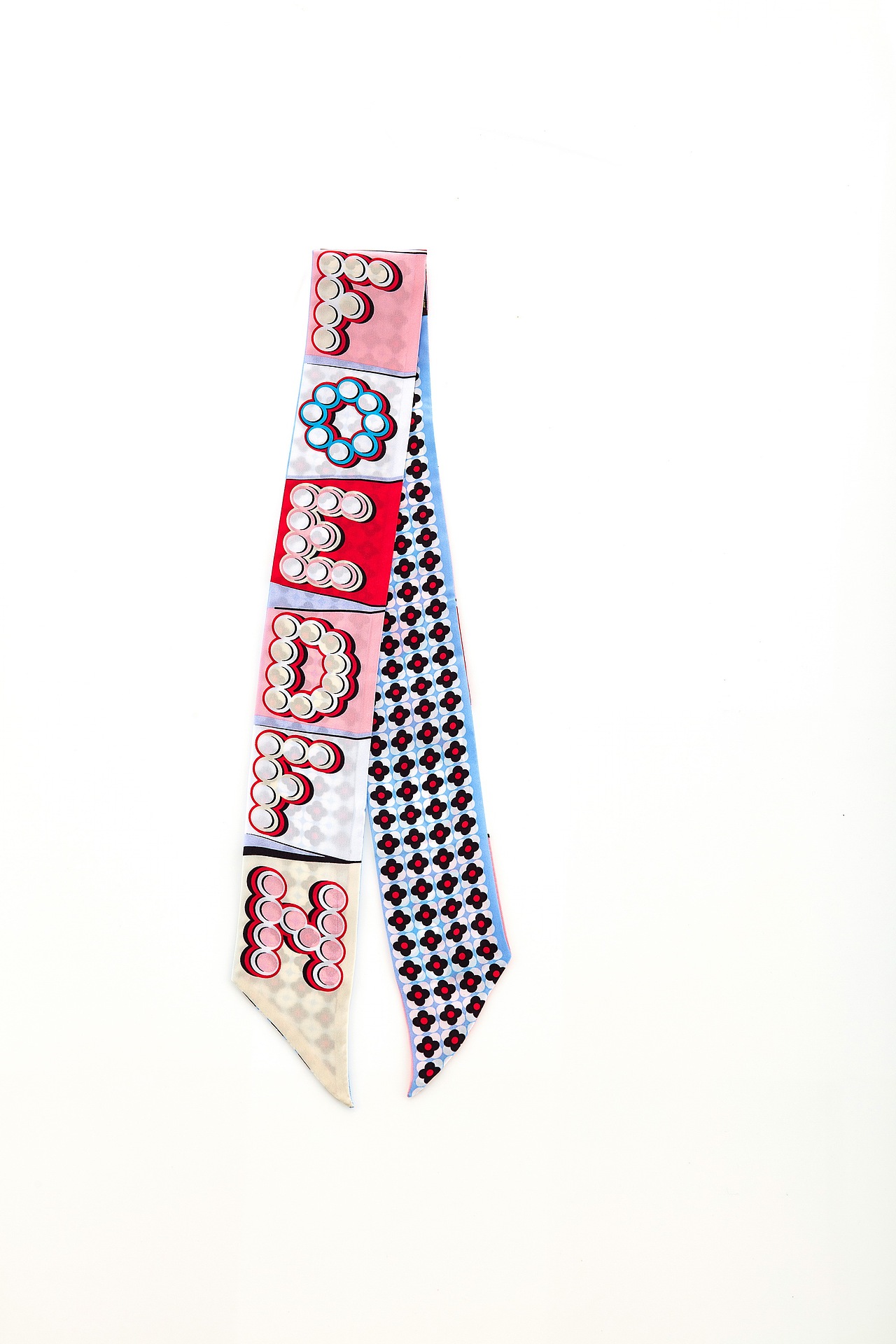 创意丝巾围巾（图ZMTYyMTQ4MjEy） - 产品摄影 - 站酷设计师左左右右右原创素材 - 站酷ZCOOL