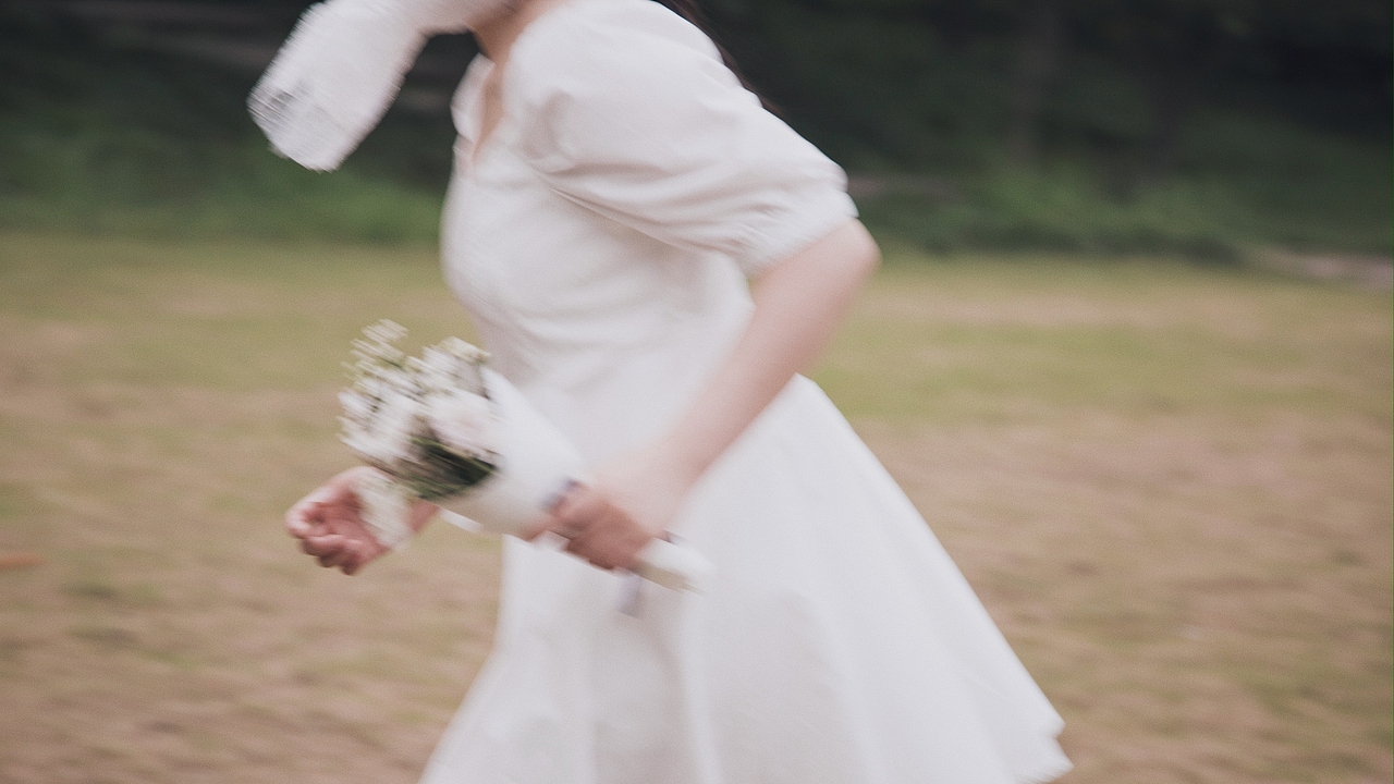 拍了拍夏天的你