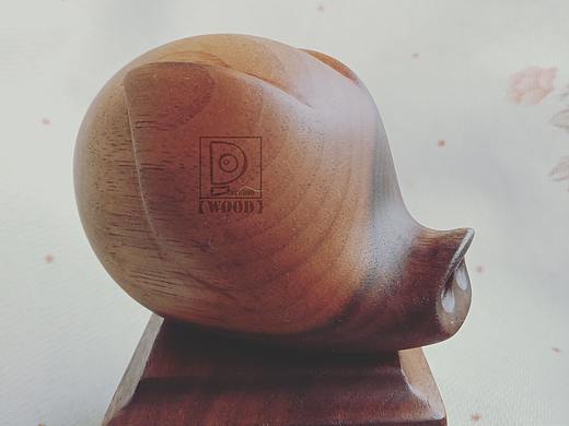 原创原木摆件儿《蛋蛋猪》