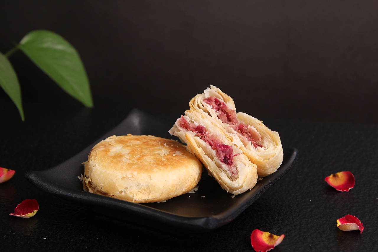 云南特产鲜花饼