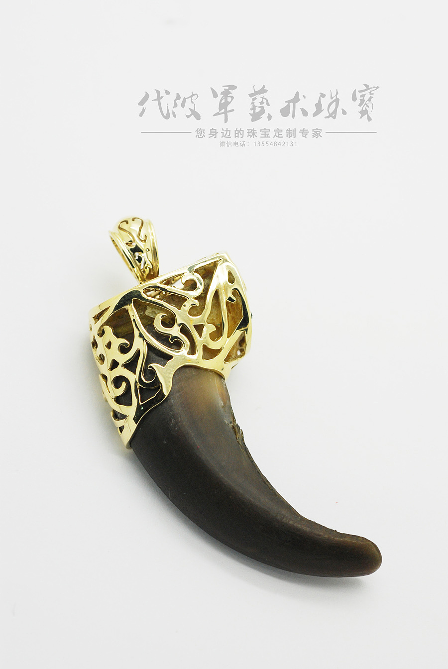 代波军艺术珠宝定制----沉香镶嵌设计与牙镶嵌设计作品欣赏（图ZNzY5NDg3NDA=） - 首饰设计 - 站酷设计师代波军艺术珠宝原创素材 - 站酷ZCOOL