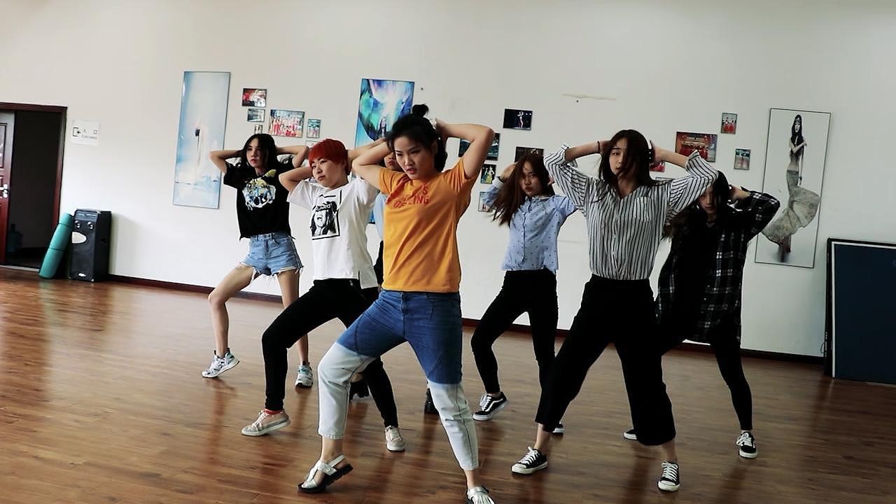 2017成都信息工程大学校园达人秀宣传片（图ZNzkxMTE1MjA=） - 宣传片 - 站酷设计师WuShuangJi原创素材 - 站酷ZCOOL