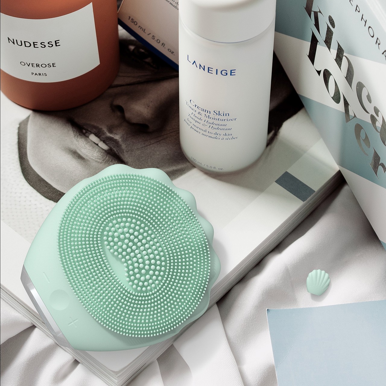 洁面仪（图ZMjE3MzIyNDky） - 生活用品 - 站酷设计师旨本设计原创素材 - 站酷ZCOOL