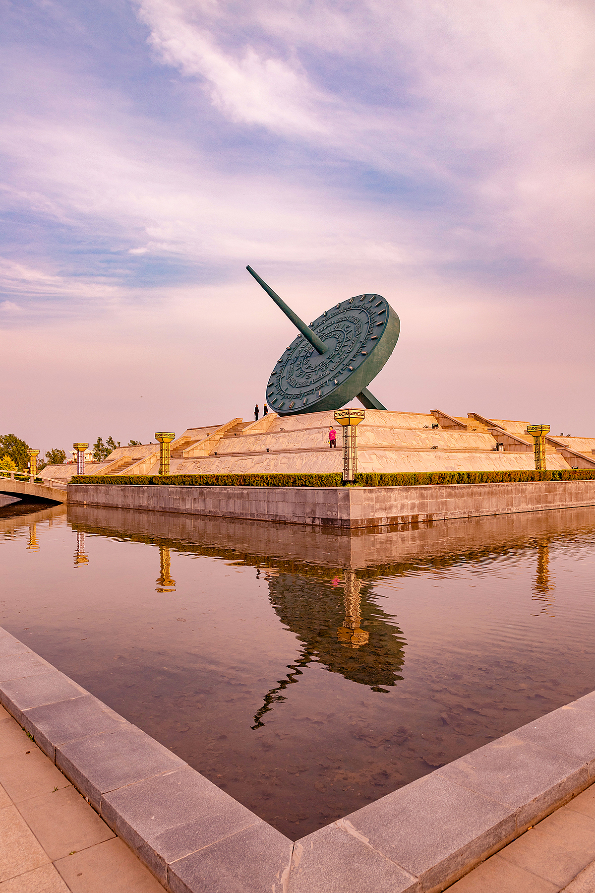 魏县日晷公园(与时俱进公园)