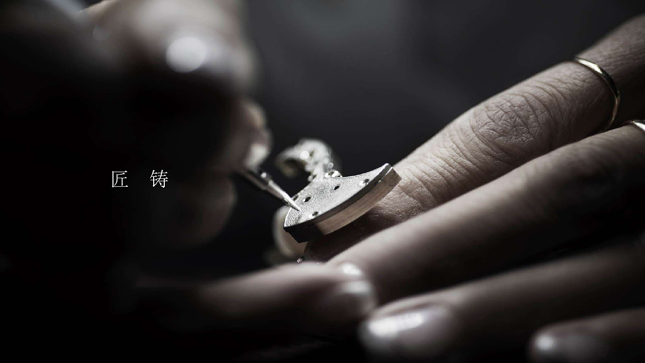 理想城VI视觉提报