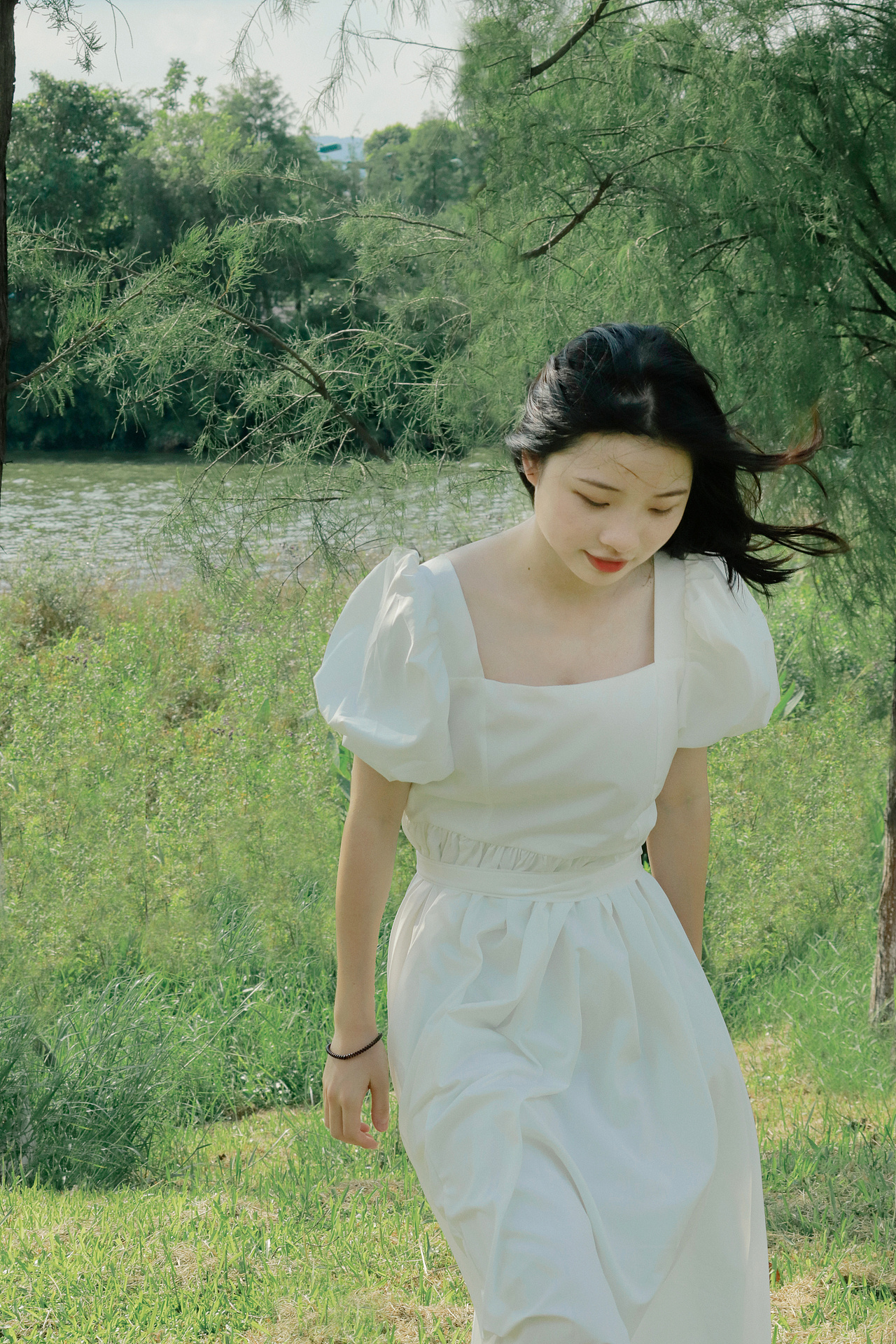 湖边笛声（图ZMjczNzI4NDQ0） - 人像摄影 - 站酷设计师爱吃芋圆啊原创素材 - 站酷ZCOOL