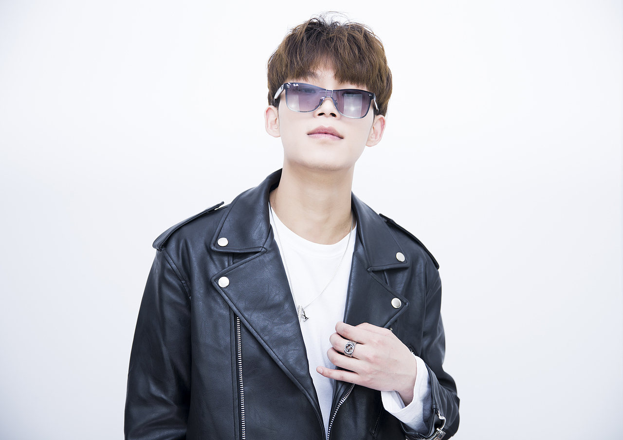 平面模特拍摄（图ZMTk5OTgyODAw） - 人像摄影 - 站酷设计师摄影师端端原创素材 - 站酷ZCOOL